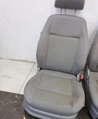 Volkswagen Caddy Front passenger seat 