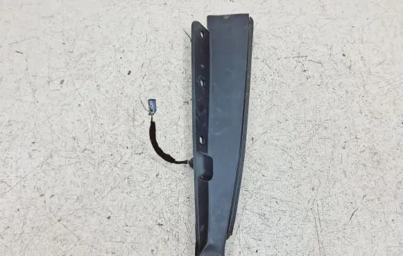 Ford Escape IV Tailgate trim LJ6BS406A77 LJ6BS406A77AB C757T