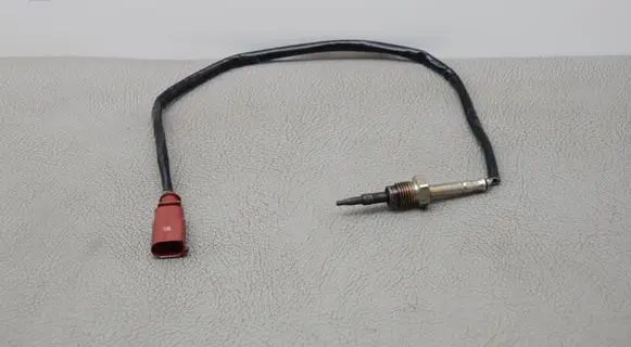 Audi Q5 SQ5 Oil temperature sensor 8W0906088R 6X0973802A