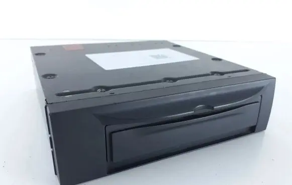 Volvo XC90 Navigation unit CD/DVD player 30732660
