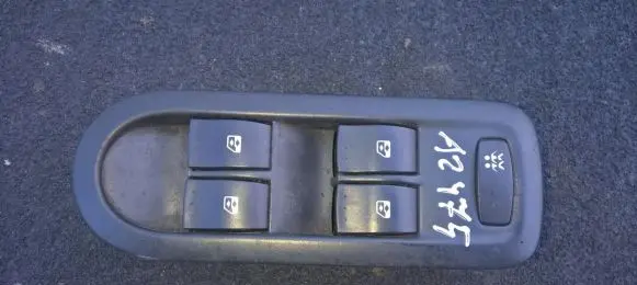 Renault Scenic II - Grand scenic II Electric window control switch