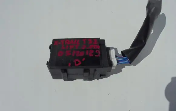 Nissan X-Trail T32 Other control units/modules 284T16FL0B