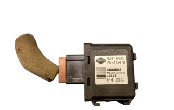 Nissan Navara D40 Immobilizer control unit/module 285912F000 5WK48647B