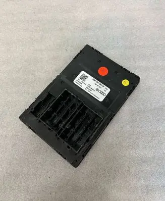 Audi A4 S4 B9 8W Other control units/modules 8W1907063EF