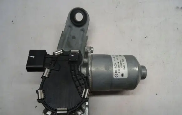 Volkswagen Beetle A5 Front wiper linkage and motor 5C3955119