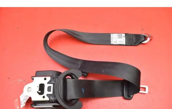 Volkswagen Golf V Front seatbelt 1K4857706AK
