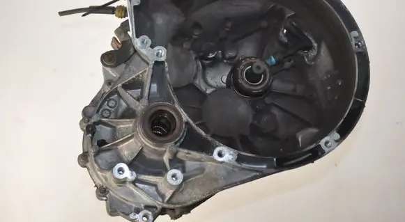 Ford C-MAX II Manual 7 speed gearbox AV6R-7002-GH