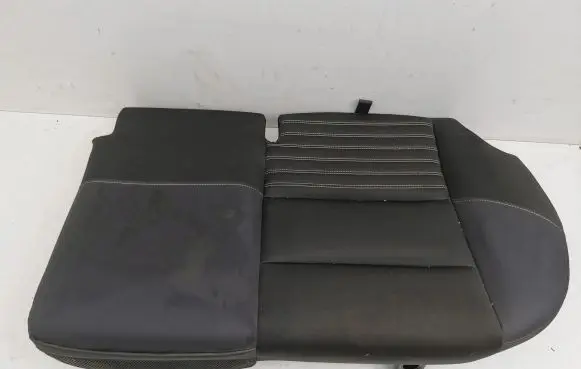 Volvo V50 Rear seat 