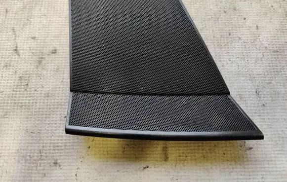 Side speaker trim/cover