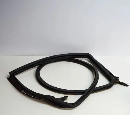 Audi A5 Sportback 8TA Rubber seal rear door 8T8833708C