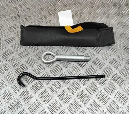 Honda Civic X Tool set 74717SMGE00 89320TBAA01