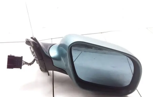 Audi A4 S4 B5 8D Front door electric wing mirror E1010595