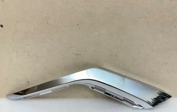 Mitsubishi Outlander Front bumper splitter molding 6407A143