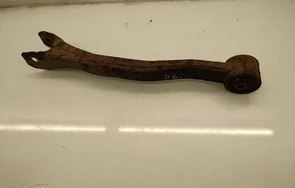Mitsubishi Pajero Rear control arm 