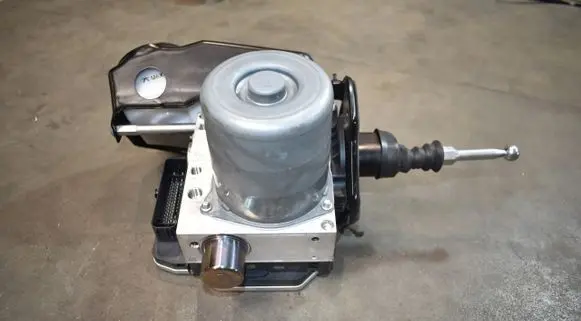 Audi A5 Brake booster 8B3909059J 8B1614100J 8B1611367
