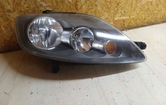 Volkswagen Golf Plus Headlight/headlamp 5M1941006B 1EE24701302
