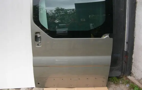 Opel Vivaro Side sliding door 
