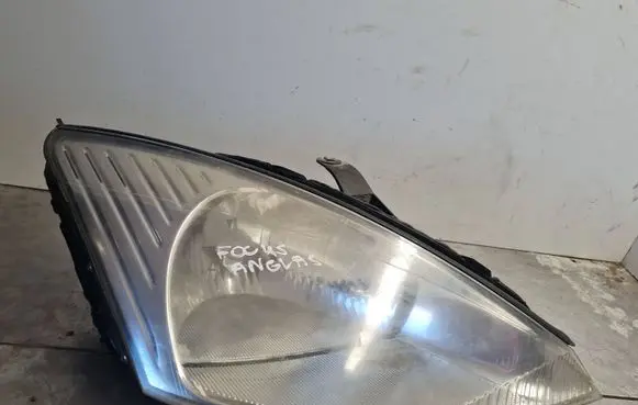 Ford Focus Headlight/headlamp YS4X13005