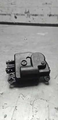 Ford Focus Air flap motor/actuator GS7H19E616CA