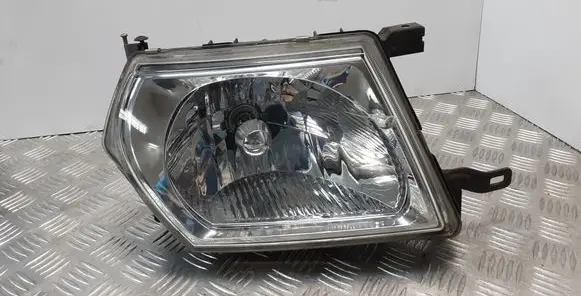 Nissan Patrol Y61 Headlight/headlamp