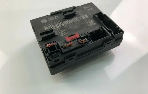 Audi A4 S4 B8 8K Other control units/modules 8T0959793M P2949