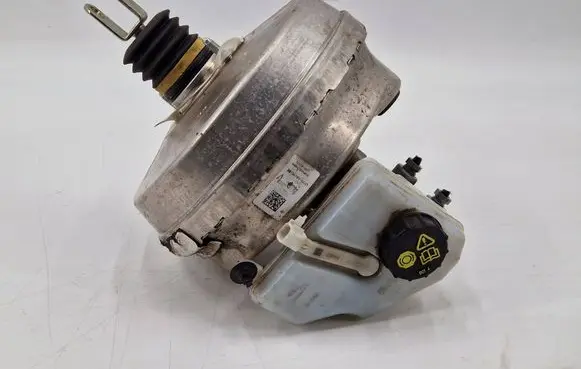 Jaguar XE Brake booster GX732B195BE