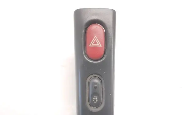 Renault Laguna I Hazard light switch 7700822866