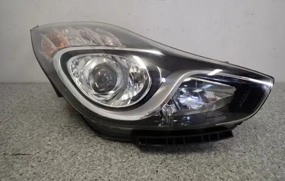 Hyundai ix20 Headlight/headlamp