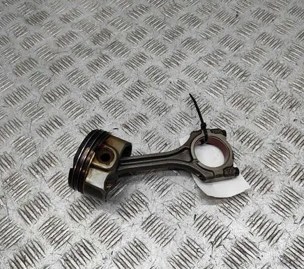 KIA Sportage Piston 235102B700 230412BCA0