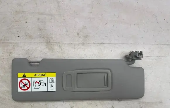 BMW X2 F39 Sun visor 20150310SK 00153650 1704547