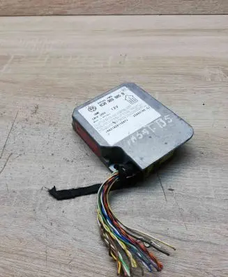 Volkswagen Golf IV Airbag control unit/module 6q0909605b 5wk42869