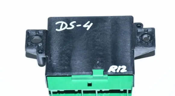 Citroen DS4 Parking PDC control unit/module 9665770280