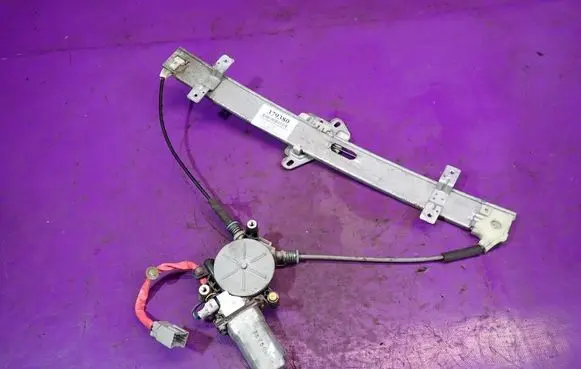 Honda Civic Front door window regulator with motor