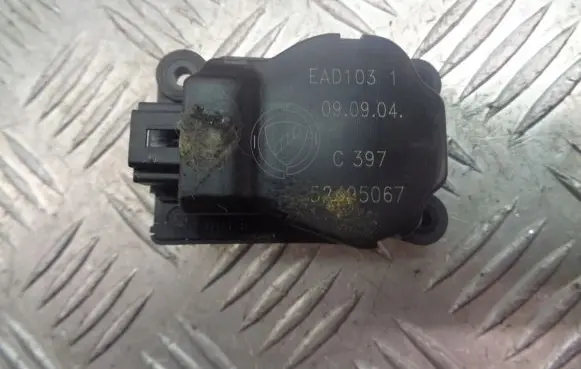 Alfa Romeo 156 A/C air flow flap actuator/motor 52495067
