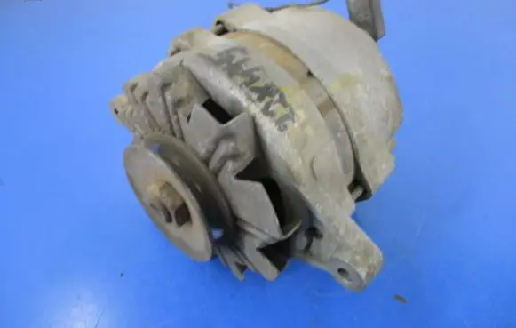 Opel Kadett E Generator/alternator