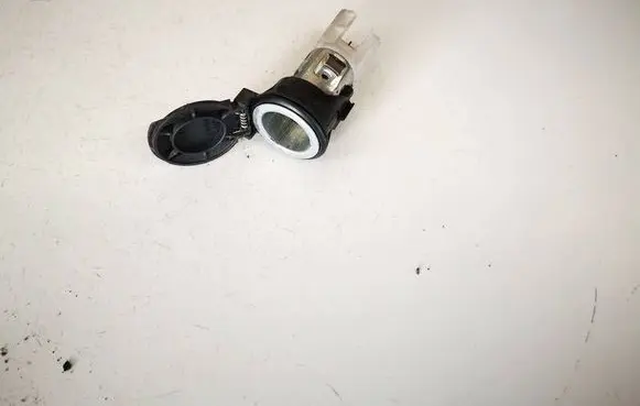 Volkswagen Touran I Cigarette lighter 