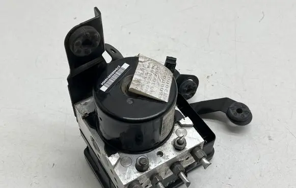 Renault Megane III ABS Pump 476605296R 95CT2AAY2 10021208934