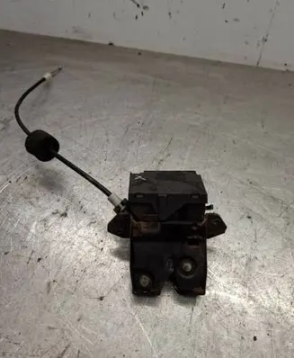 Mercedes-Benz E W211 Loading door lock A1717500085 A1717500185