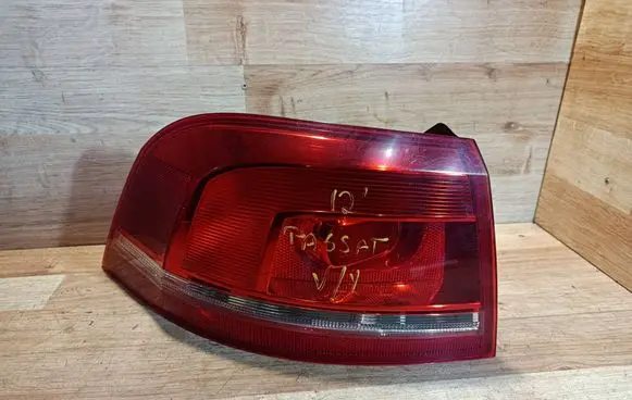 Volkswagen PASSAT B6 Rear/tail lights 3AF945095C 605001