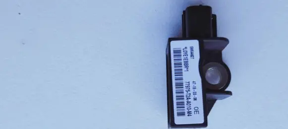 Honda CR-V Airbag deployment crash/impact sensor 77975T2AA010M4