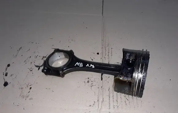 Mercedes-Benz B W245 Piston with connecting rod 26605
