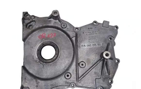 Mercedes-Benz E W212 Timing chain cover A6420150002