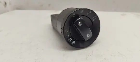 Audi A4 S4 B7 8E 8H Light switch 8E0941531D