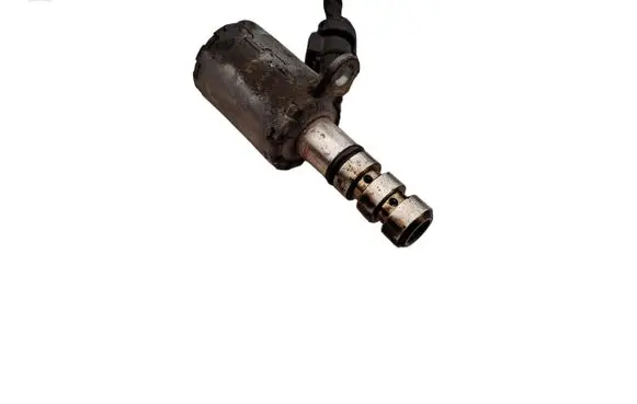 Volkswagen PASSAT B8 Oil pressure sensor 04L906455B