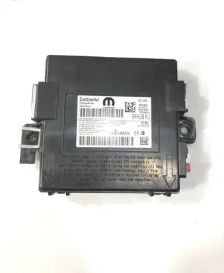 Chrysler Pacifica Antenna control unit P68383680AB 820523087A