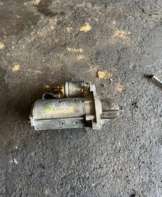 Mercedes-Benz E W211 Starter motor 0051511301 D7R46