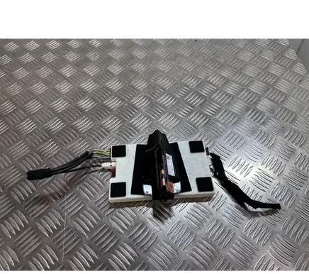 BMW 4 F36 Gran coupe Aerial antenna amplifier 6809306 0000715207 P15005023024