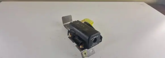 Passenger airbag on/off switch