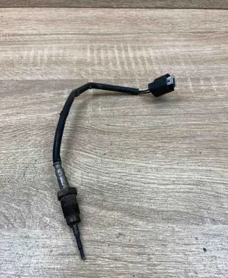 BMW 7 E65 E66 Exhaust gas temperature sensor 7795166 2656000800