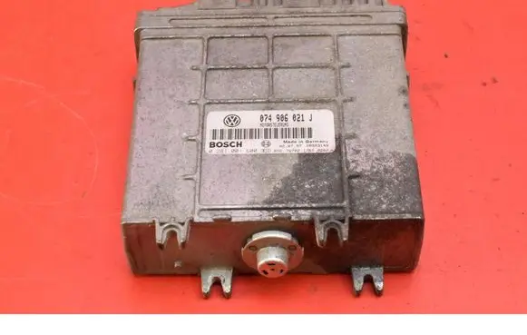 Volkswagen PASSAT B5 Engine control unit/module ECU 074906021J